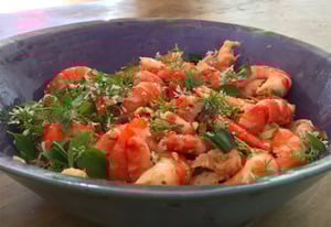 gambas-erbe-fresche-e-mandorle